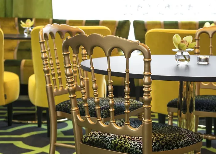 Ξενοδοχείο Thon 4*